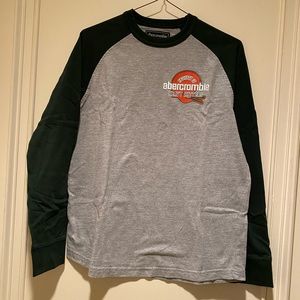 Abercrombie Boy large long sleeve gray shirt